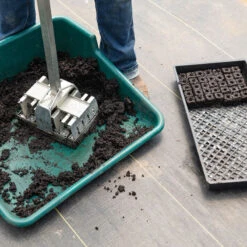 Stand-up 35 Soil Blocker -Verdant Bloom Store 07465 02 standup35soilblock